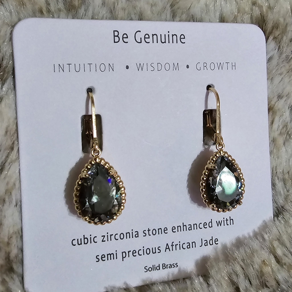 African Jade Earrings - Picture 2 of 4